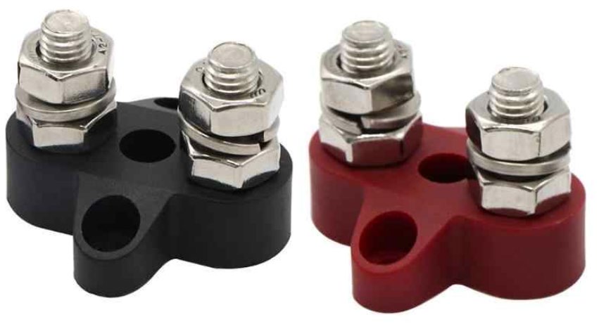Victron Dual Terminal Stud M8 linked set (1 red/1 black)
